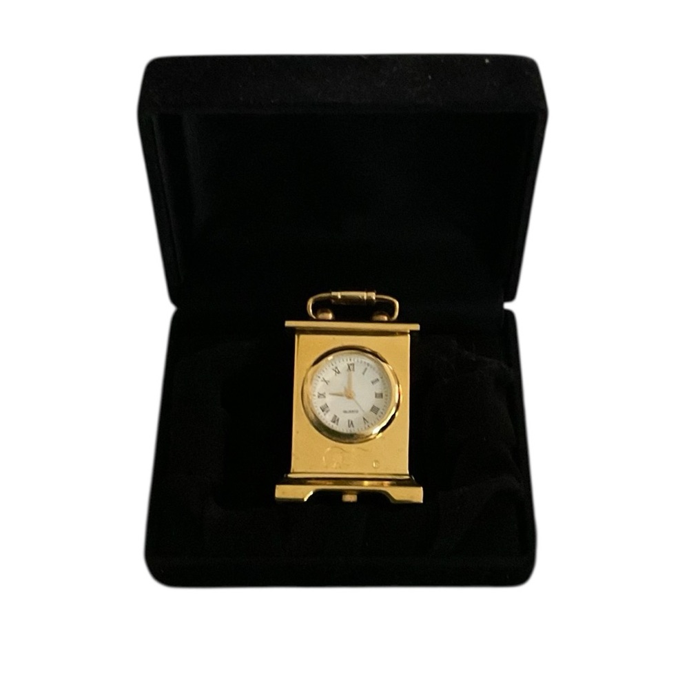 VINTAGE Quartz Carriage Mantle Clock Miniature Gold Toned NOVELTY 80’s
